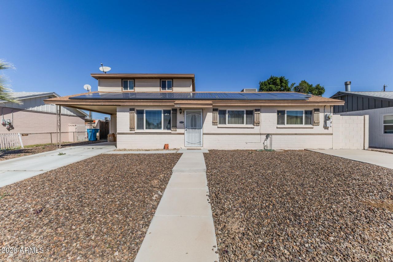 3408 W Corrine Drive, Phoenix, AZ 85029 Main Photo