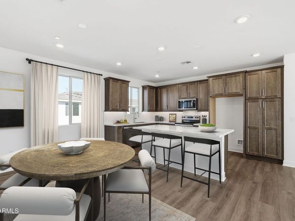 2121 W Sonoran Desert Drive, Unit 76, Phoenix, AZ 85085