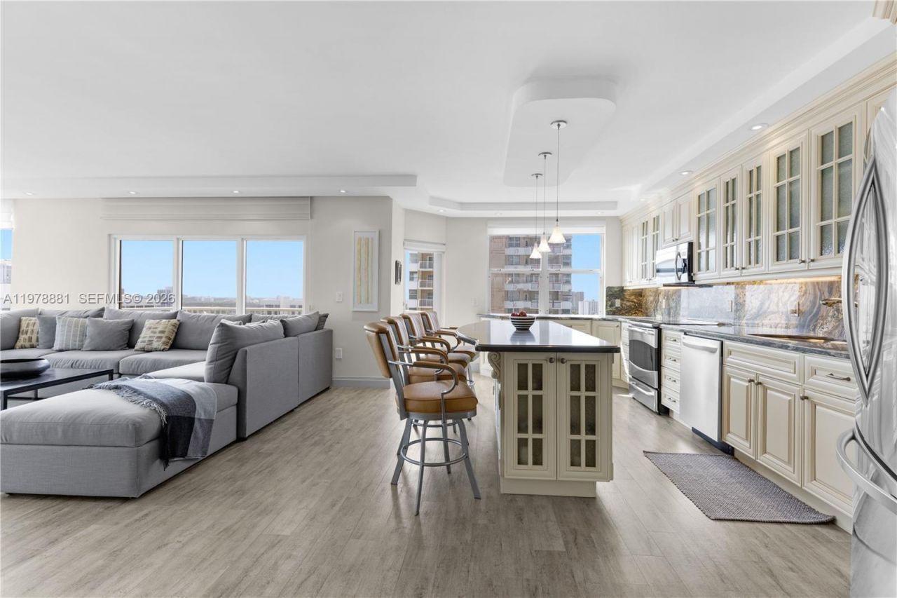 1980 S Ocean Dr, Unit 16Q, Hallandale Beach, FL 33009 Photo