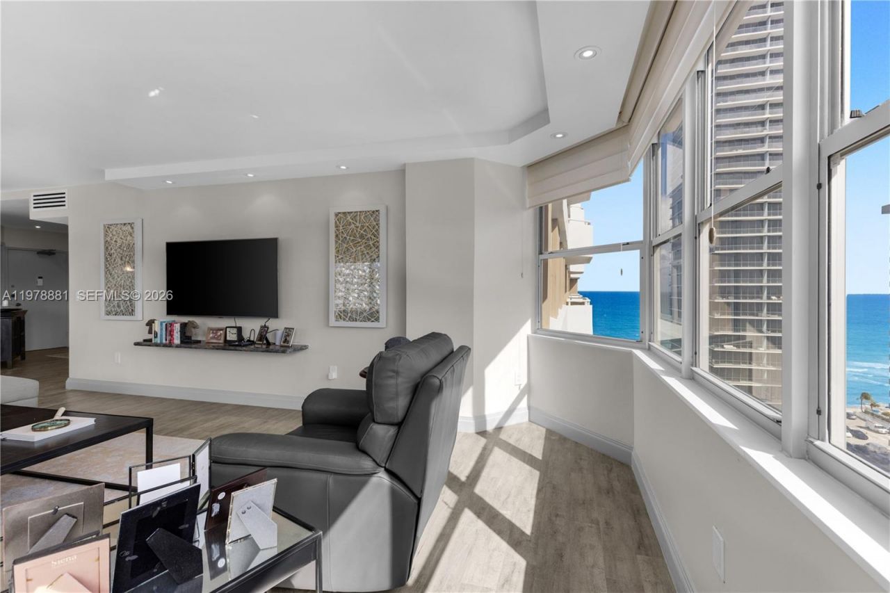 1980 S Ocean Dr, Unit 16Q, Hallandale Beach, FL 33009 Photo