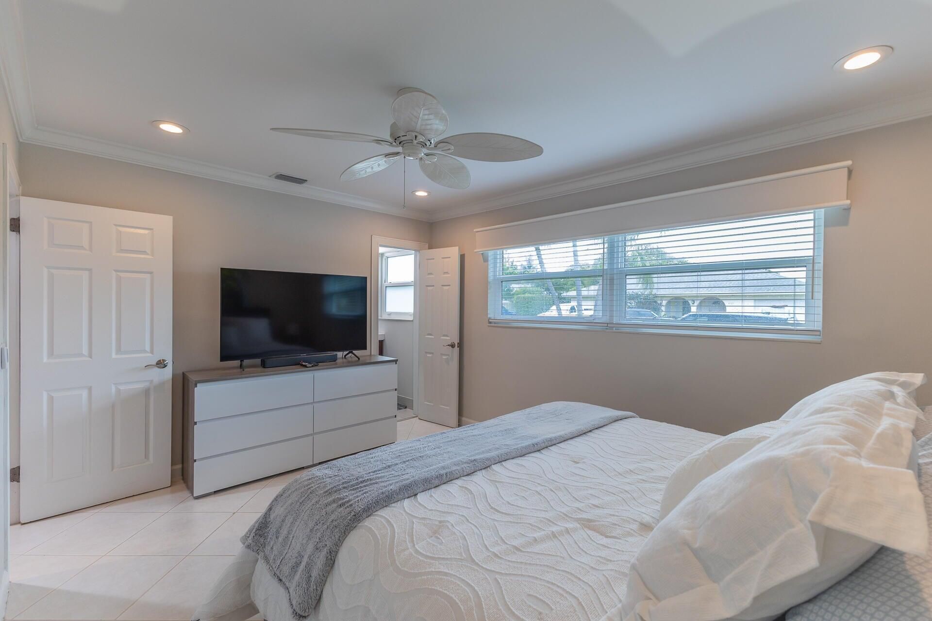 498 NE 47th Street, Boca Raton, FL 33431 Photo