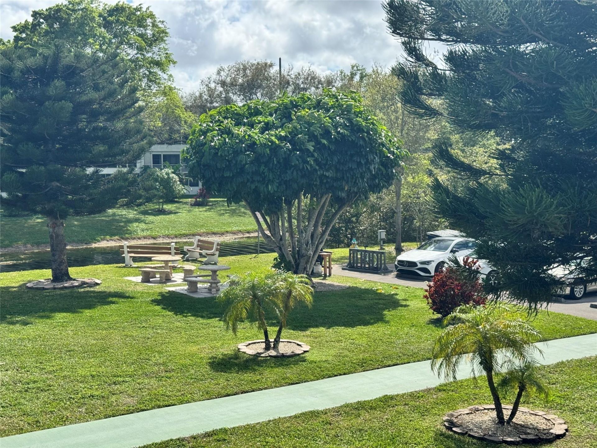 304 Oakridge Q, Unit 304, Deerfield Beach, FL 33442 Photo