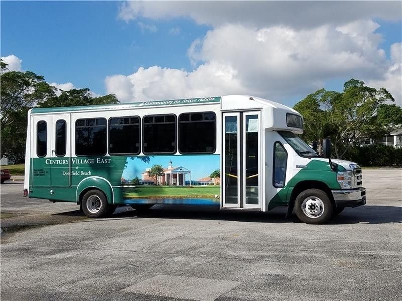 304 Oakridge Q, Unit 304, Deerfield Beach, FL 33442 Photo