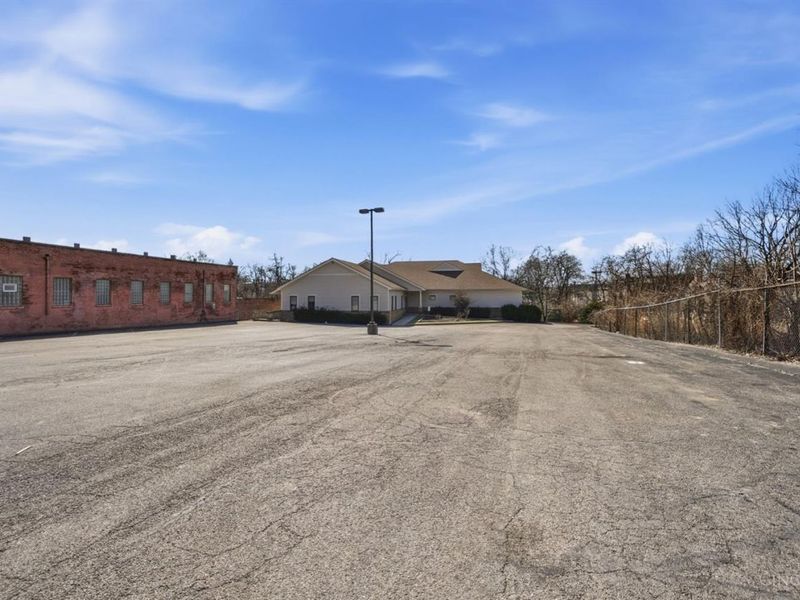 3751 Warsaw Avenue, Cincinnati, OH 45205 Photo 4