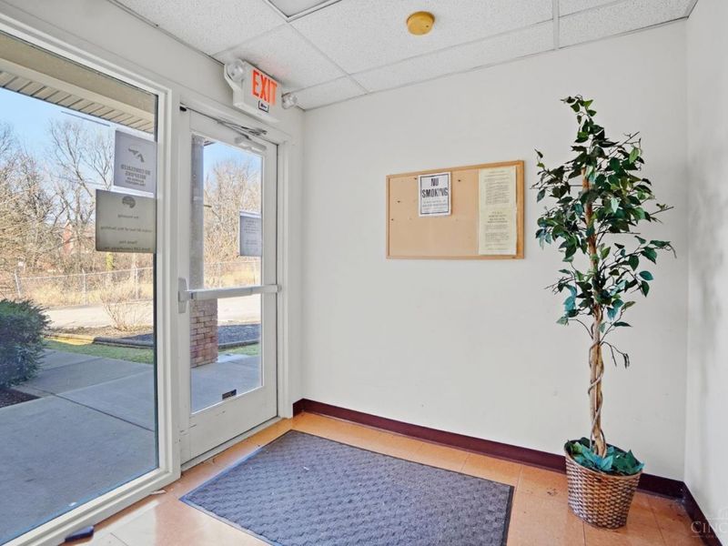 3751 Warsaw Avenue, Cincinnati, OH 45205 Photo 8