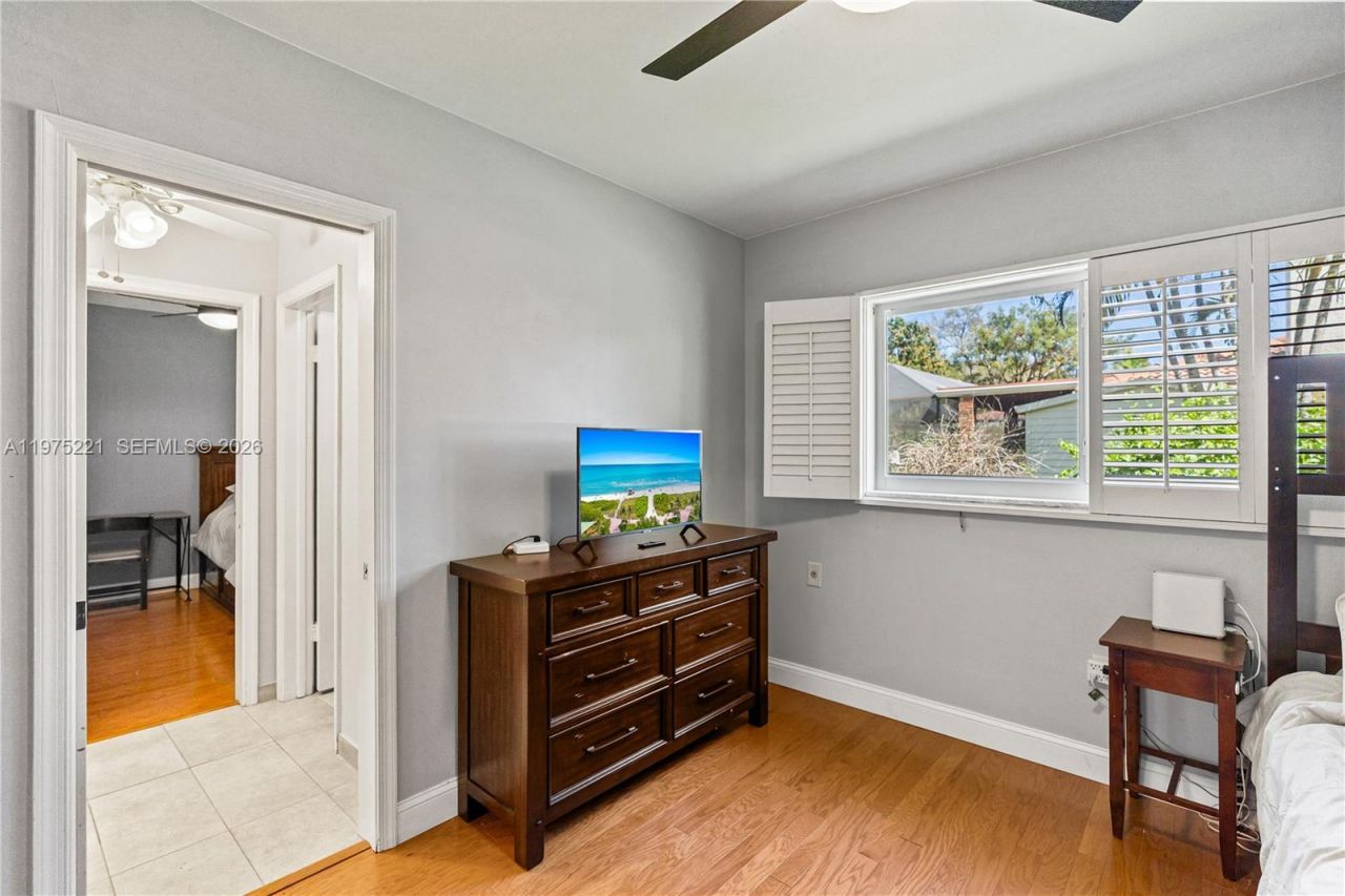 7521 SW 175th St, Palmetto Bay, FL 33157 Photo