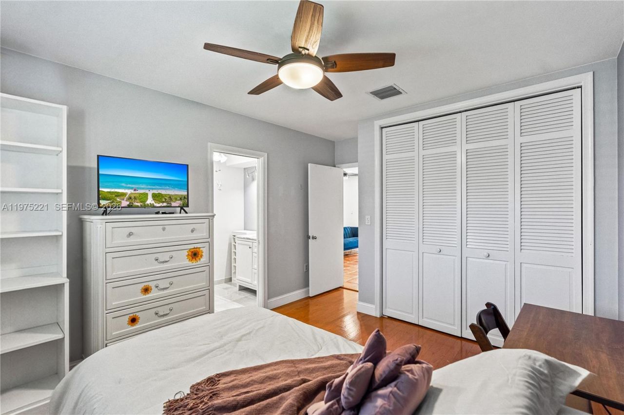 7521 SW 175th St, Palmetto Bay, FL 33157 Photo