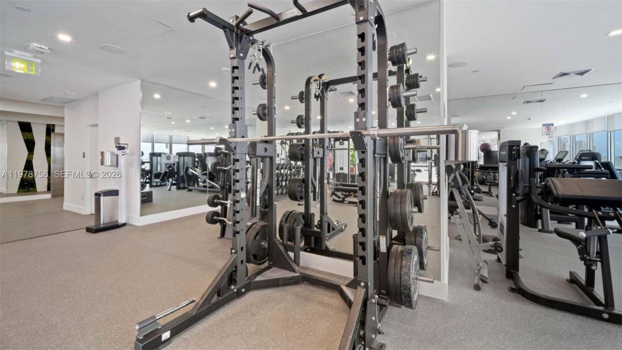 1100 Biscayne Blvd , Unit 4002, Miami, FL 33132 Photo