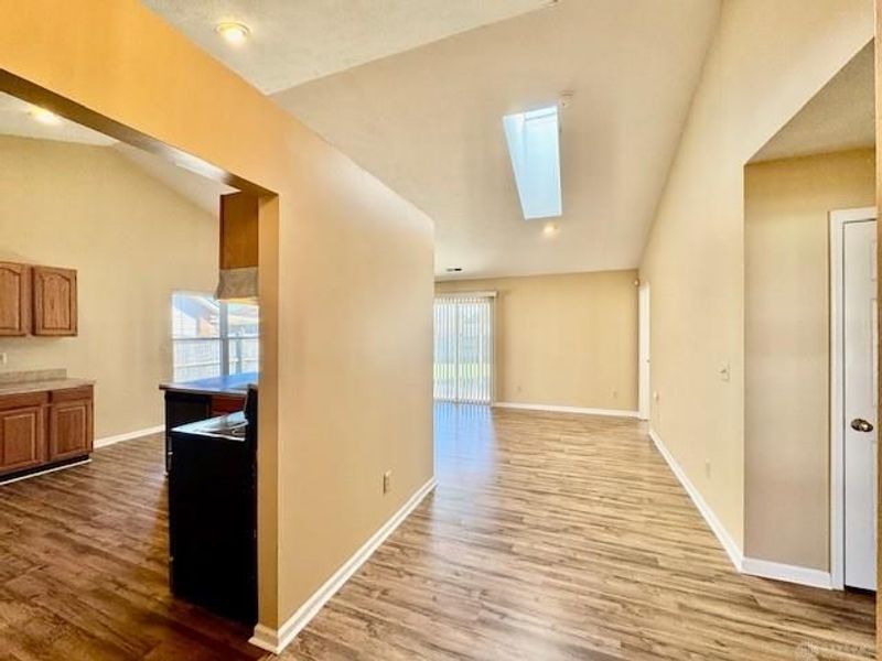 116 Heckman Drive, Union, OH 45322 Photo 9