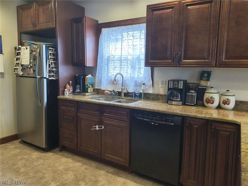 435 Fair Avenue NE, New Philadelphia, OH 44663 Photo 18