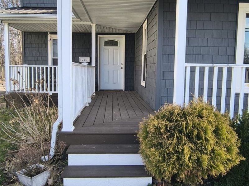 435 Fair Avenue NE, New Philadelphia, OH 44663 Photo 3