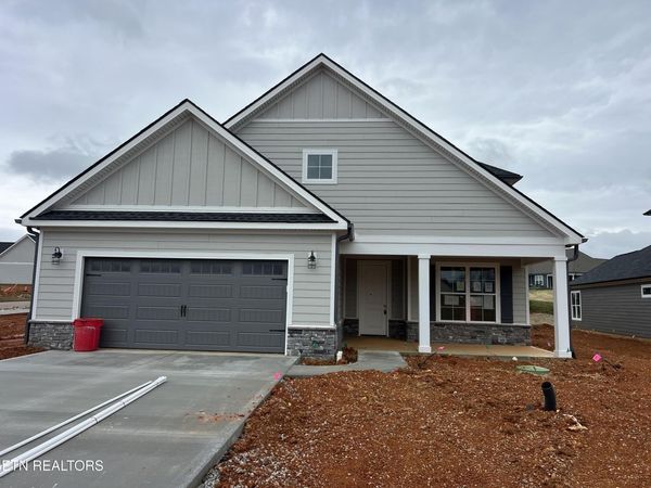 103 River Birch Drive, Lenoir City, TN 37771