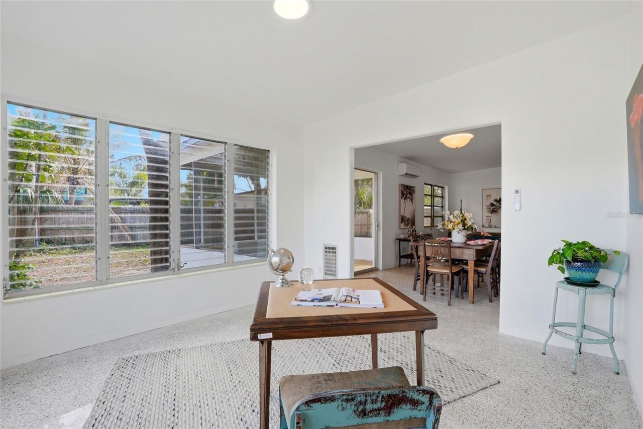 1190 79th Avenue N, Saint Petersburg, FL 33702 Photo