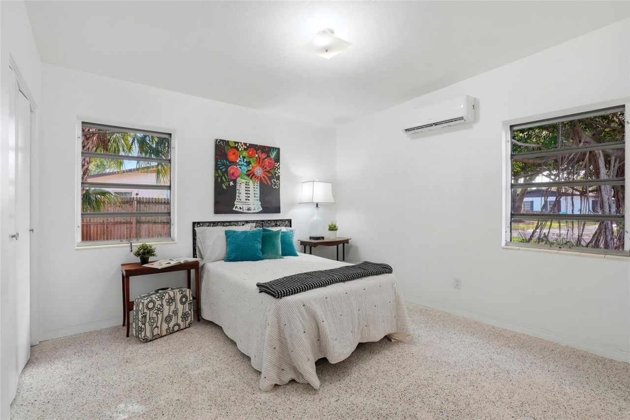 1190 79th Avenue N, Saint Petersburg, FL 33702 Photo