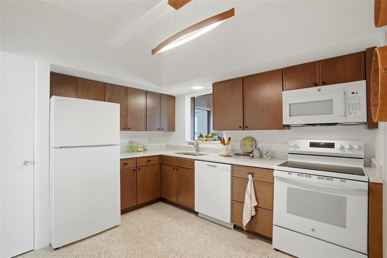 1190 79th Avenue N, Saint Petersburg, FL 33702 Photo