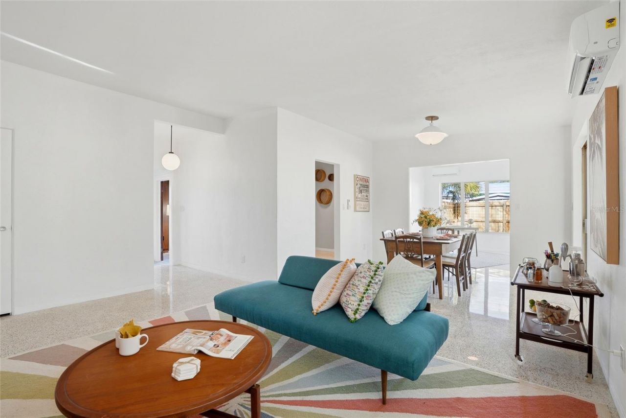 1190 79th Avenue N, Saint Petersburg, FL 33702 Photo