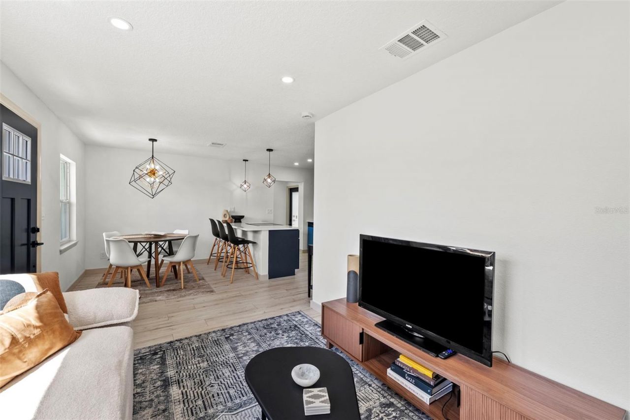 7331 36th Avenue N, Saint Petersburg, FL 33710 Photo