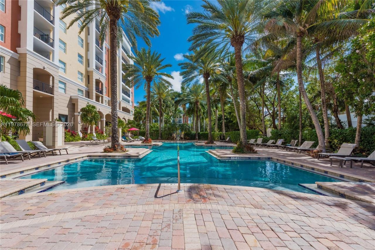 17100 N Bay Rd , Unit 1414, Sunny Isles Beach, FL 33160 Photo