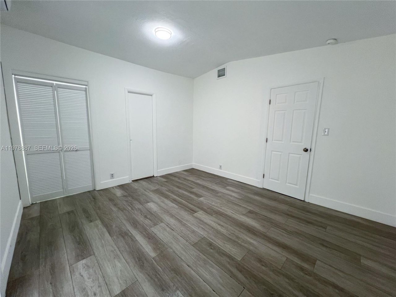 10090 W Fern St, Miami, FL 33157 Photo