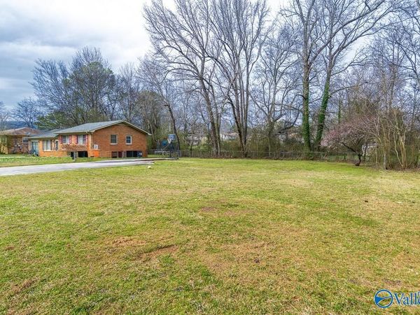 4717 Lumary Drive NW, Huntsville, AL 35810