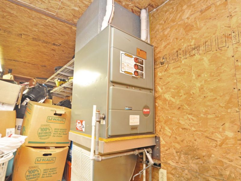 335 N State Route 121 , New Paris, OH 45347 Photo 38