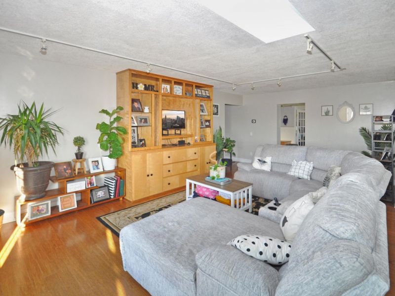 335 N State Route 121 , New Paris, OH 45347 Photo 5