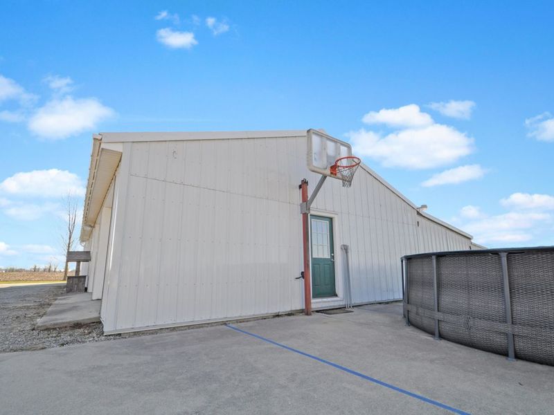 335 N State Route 121 , New Paris, OH 45347 Photo 54