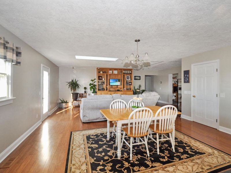 335 N State Route 121 , New Paris, OH 45347 Photo 8