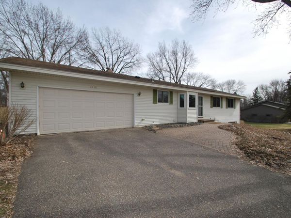 1901 Yorkshire Avenue S, Hopkins, MN 55305