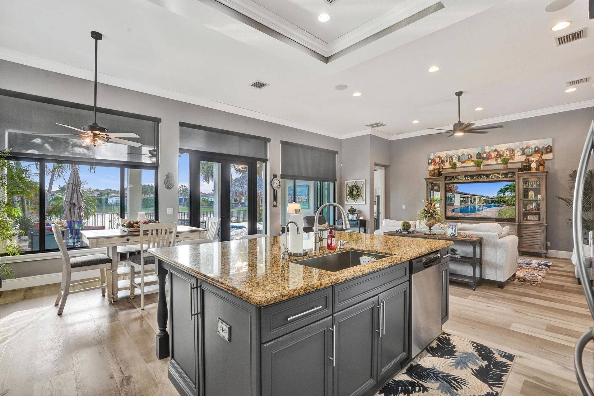 8251 NW 122nd Ln, Parkland, FL 33076 Photo