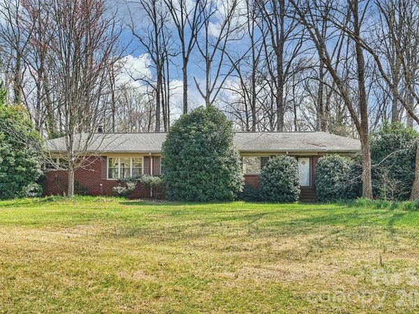 9436 Glen Brook Drive, Charlotte, NC 28215