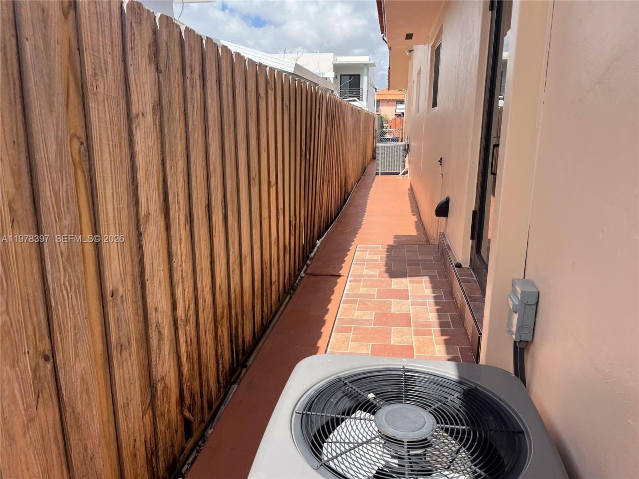 3423 SW 3rd St, Unit 1, Miami, FL 33135 Photo