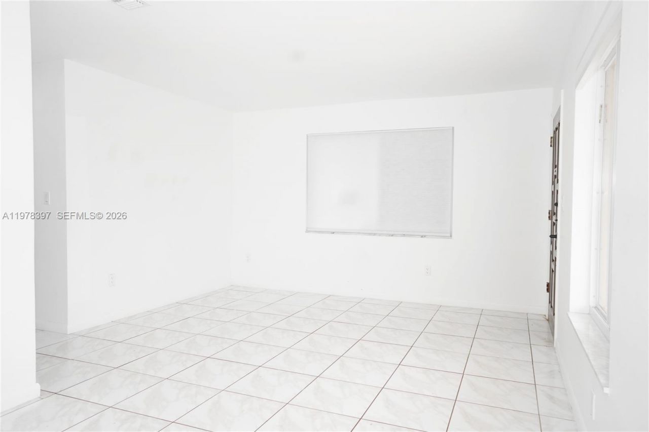 3423 SW 3rd St, Unit 1, Miami, FL 33135 Photo