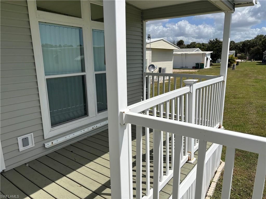12 Aquamarine Ave, Unit 12Q, Naples, FL 34114 Photo