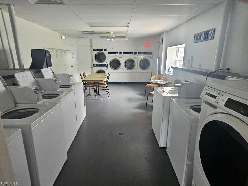 12 Aquamarine Ave, Unit 12Q, Naples, FL 34114 Photo
