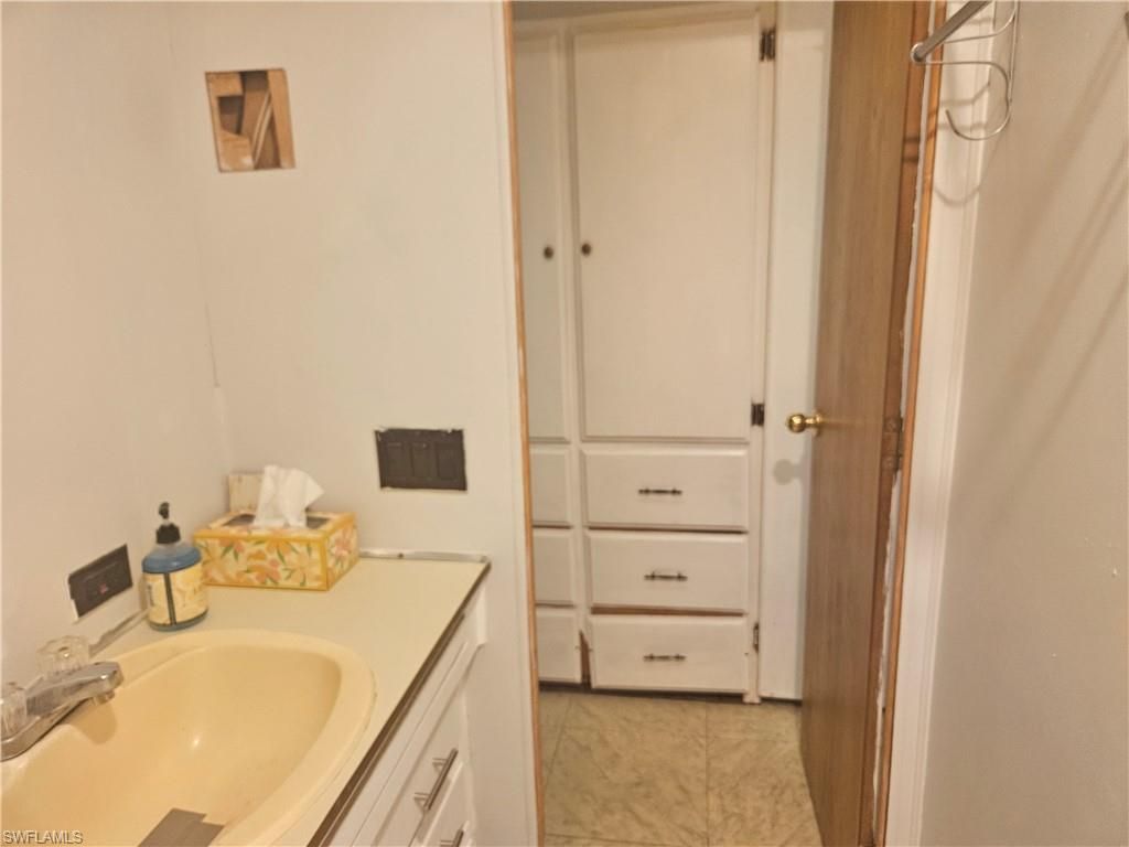12 Aquamarine Ave, Unit 12Q, Naples, FL 34114 Photo