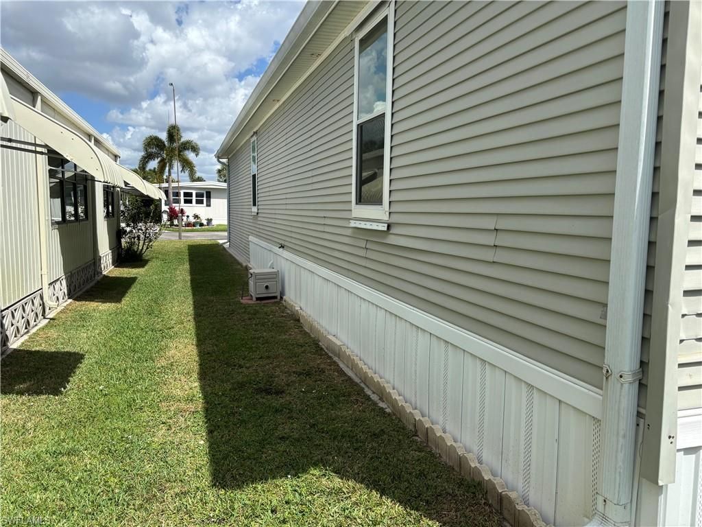 12 Aquamarine Ave, Unit 12Q, Naples, FL 34114 Photo