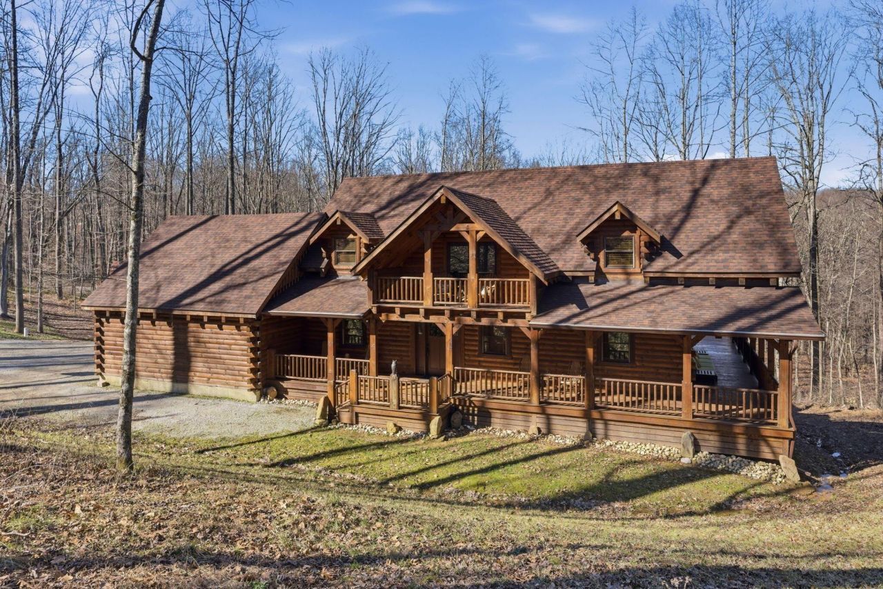 18744 Webster Road, Laurelville, OH 43135 Main Photo