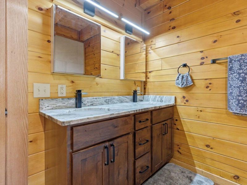 18744 Webster Road, Laurelville, OH 43135 Photo 13