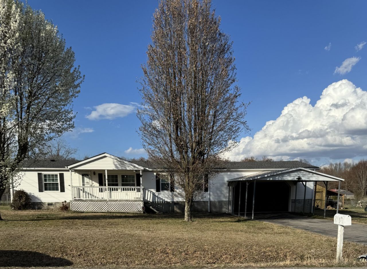 78 E Airport Dr, Mc Minnville, TN 37110 Main Photo