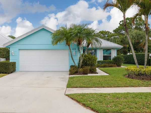 2275 SW Mayflower Dr, Palm City, FL 34990