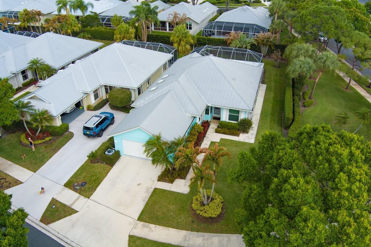 2275 SW Mayflower Dr, Palm City, FL 34990 Photo