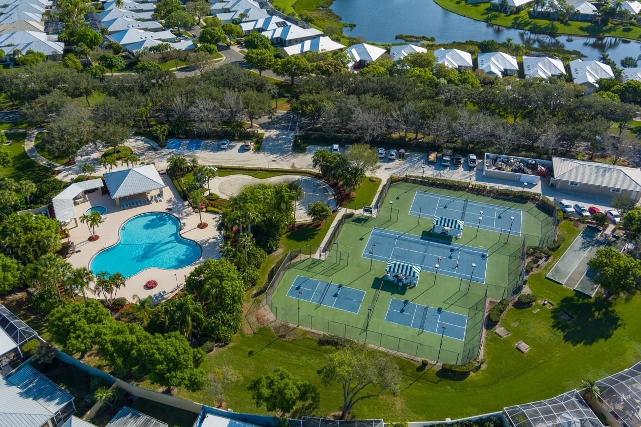 2275 SW Mayflower Dr, Palm City, FL 34990 Photo