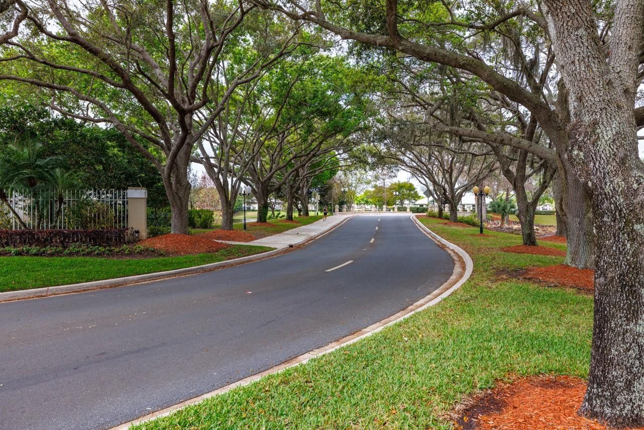 2275 SW Mayflower Dr, Palm City, FL 34990 Photo