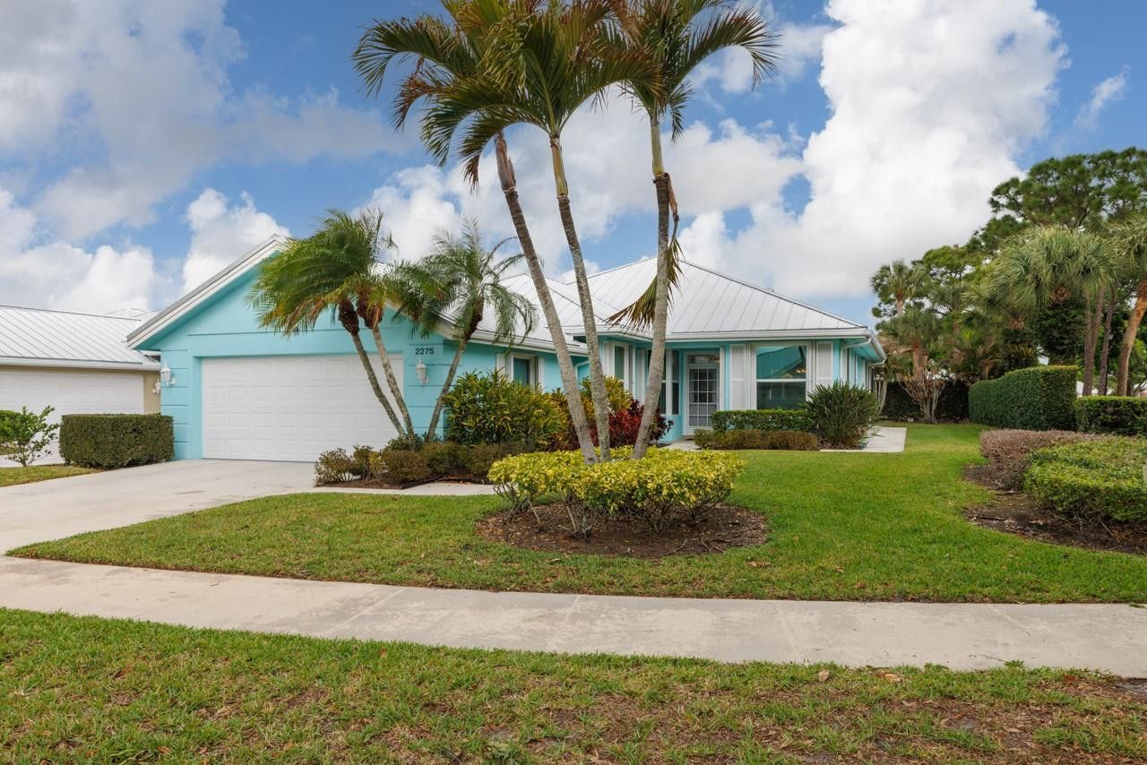 2275 SW Mayflower Dr, Palm City, FL 34990 Photo