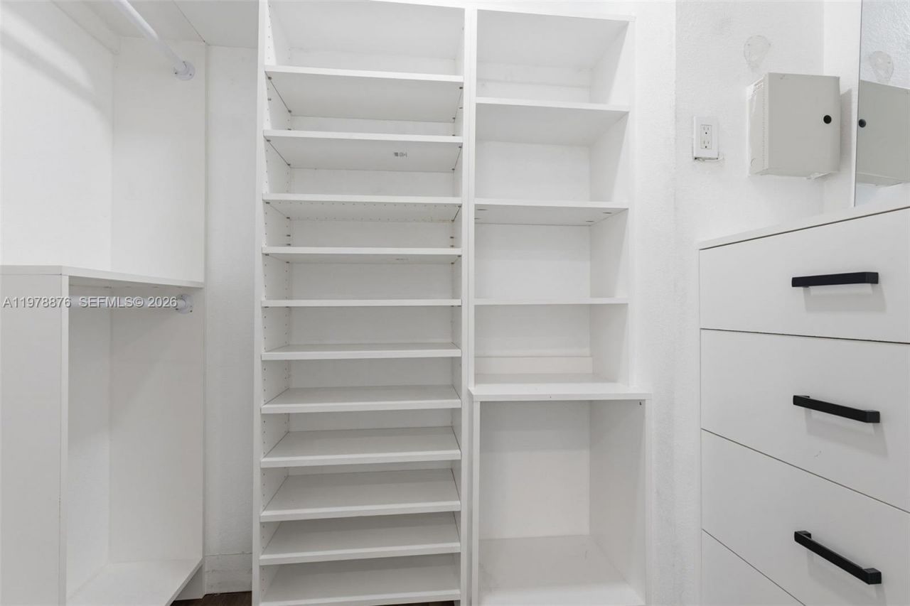 9000 W Flagler St, Unit 7, Miami, FL 33174 Photo