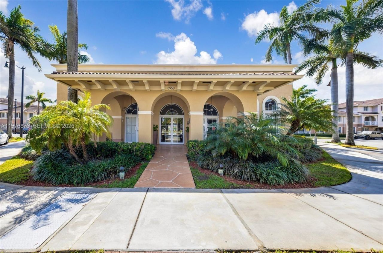 9000 W Flagler St, Unit 7, Miami, FL 33174 Photo