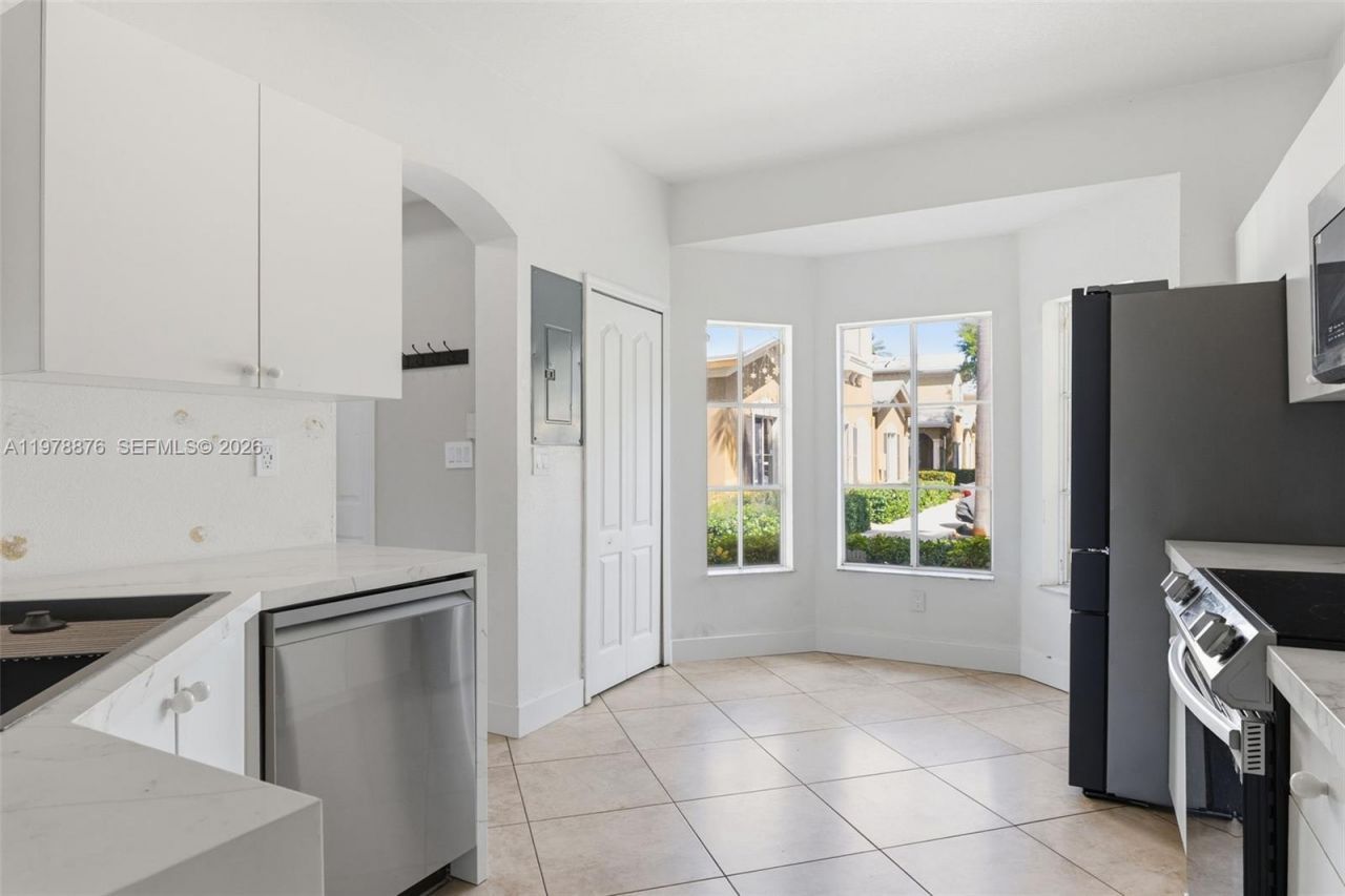 9000 W Flagler St, Unit 7, Miami, FL 33174 Photo