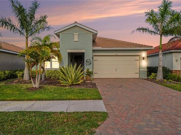 3939 Crosswater DR, NORTH FORT MYERS, FL 33917