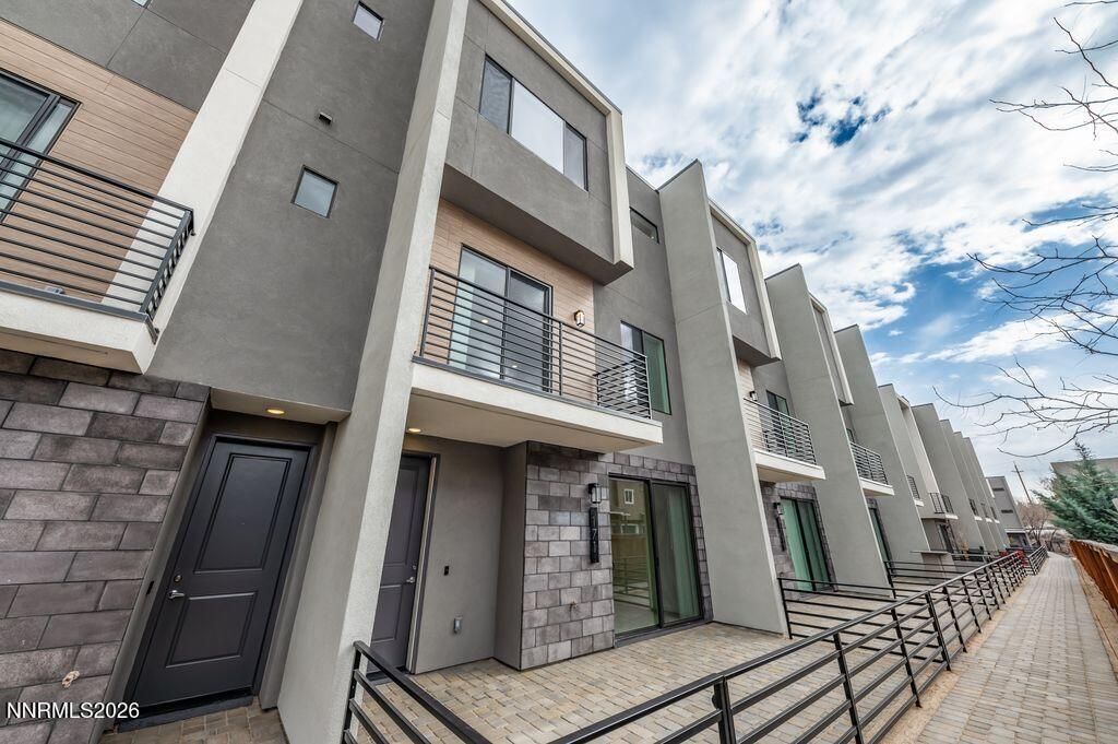 171 Rissone Lane, Unit 44, Reno, NV 89503 Photo
